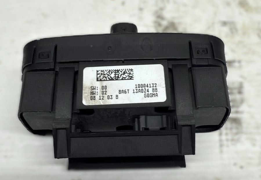 GRUPPO DI COMANDO REGOLAZIONE LUCI E FARI FORD FIESTA 2010 8A6T-13A024-BA