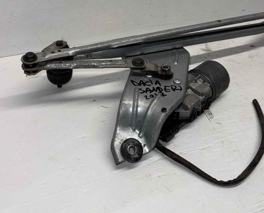 MOTORINO TERGICRISTALLO ANTERIORE DACIA SANDERO 2015 3397020879