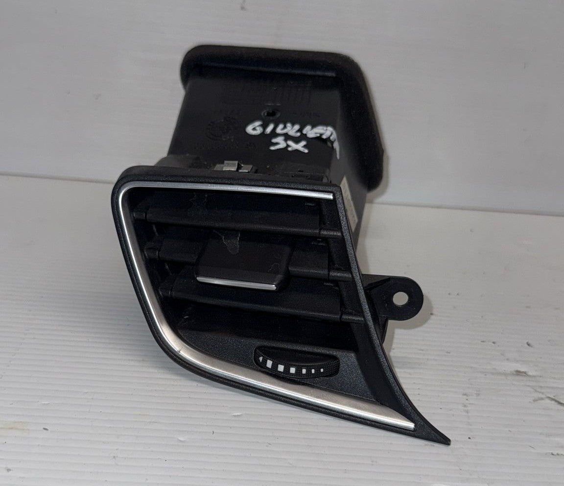 BOCCHETTA ARIA CRUSCOTTO SINISTRA ALFA ROMEO GIULIETTA 2018 156088353