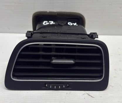 BOCCHETTA ARIA CRUSCOTTO DESTRA VOLKSWAGEN GOLF 7 BERLINA 2012 5G1819248