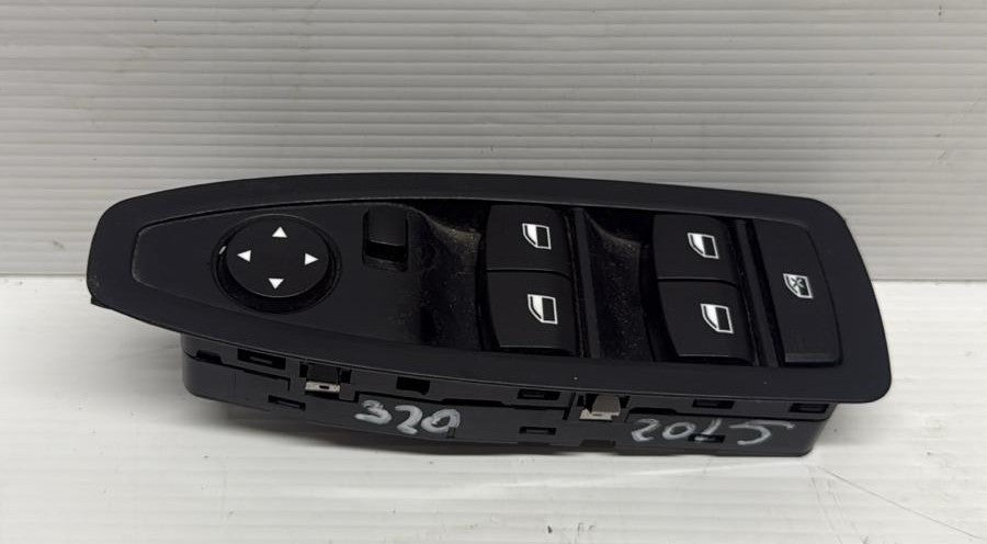 PULSANTIERA ANTERIORE SINISTRA BMW SERIE 3 F31 2011-2015 CODICE:9208109-03