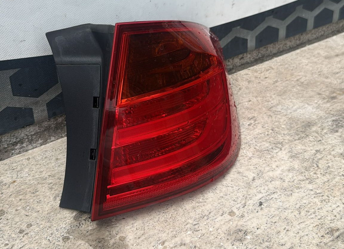 STOP FANALE LED POSTERIORE DESTRO ESTERNO BMW 320 SW 2015