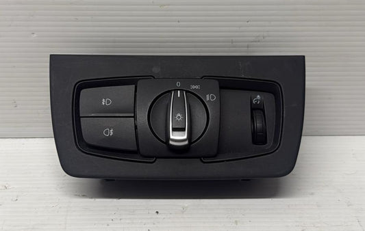 INTERRUTTORE ACCENSIONE LUCI BMW SERIE 3 F30/F31 2015  CODICE:9265302-04