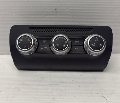 CENTRALINA \MODULO CLIMATIZZATORE AUDI A1 2015 CODICE:8XA820043