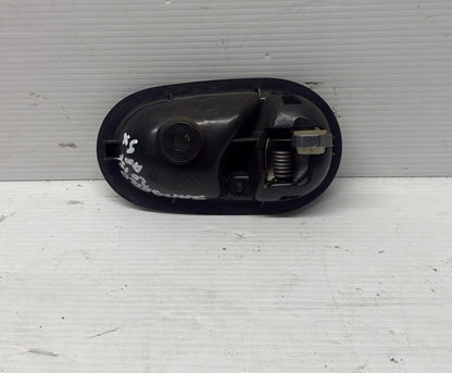 MANIGLIA INTERNA DELLA PORTA ANTERIORE SINISTRA DACIA SANDERO 2017