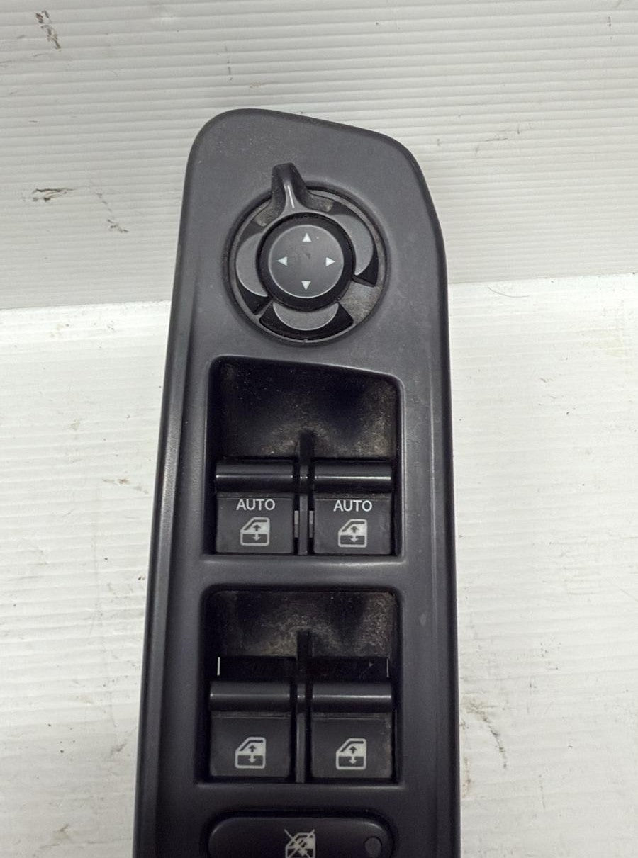 PULSANTIERA PORTA ANTERIORE SINISTRA JEEP RENEGADE 2014> CODICE:07356458420