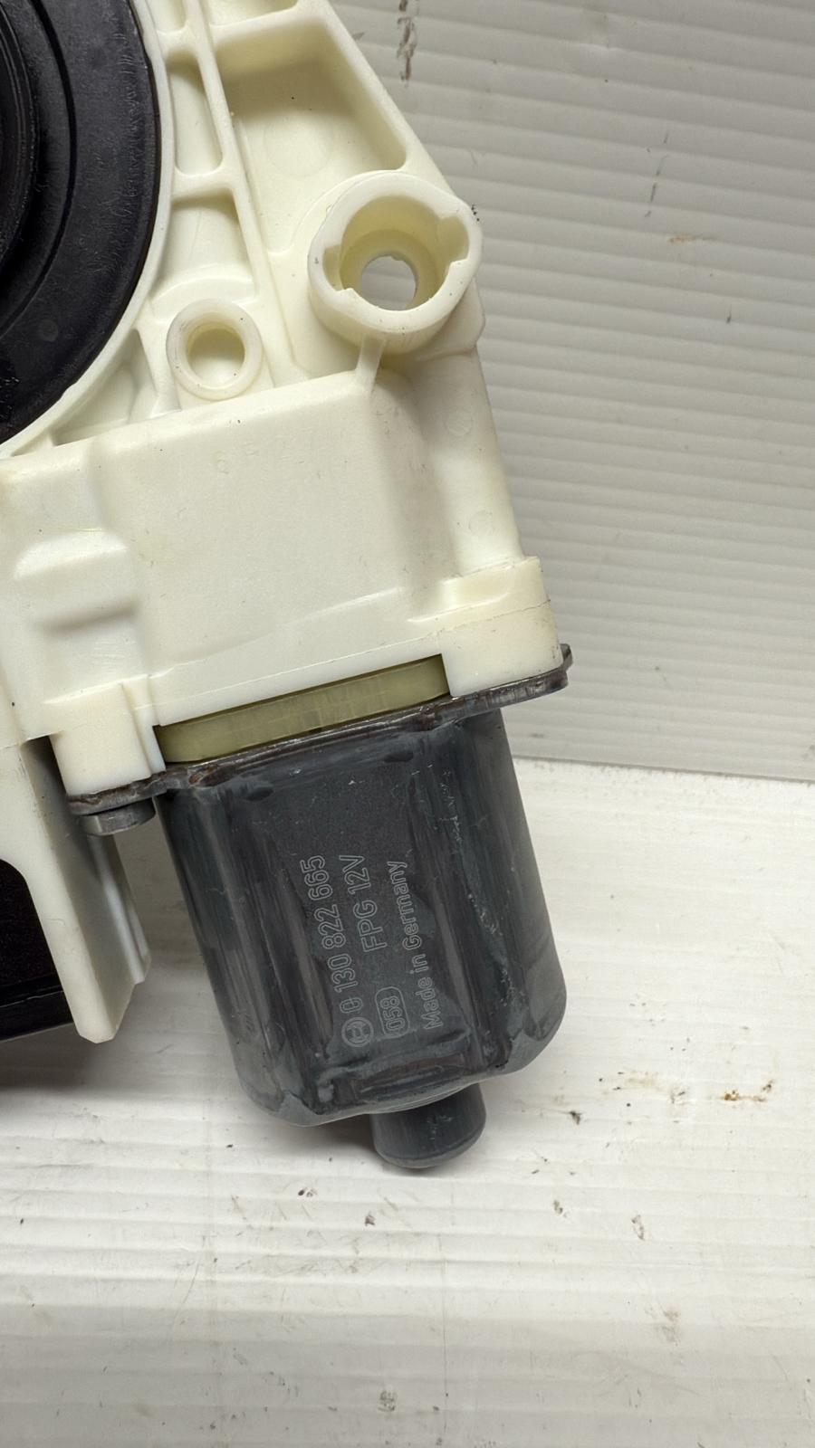 MOTORINO ALZACRISTALLI ANTERIORE DESTRA JEEP RENEGADE 2014