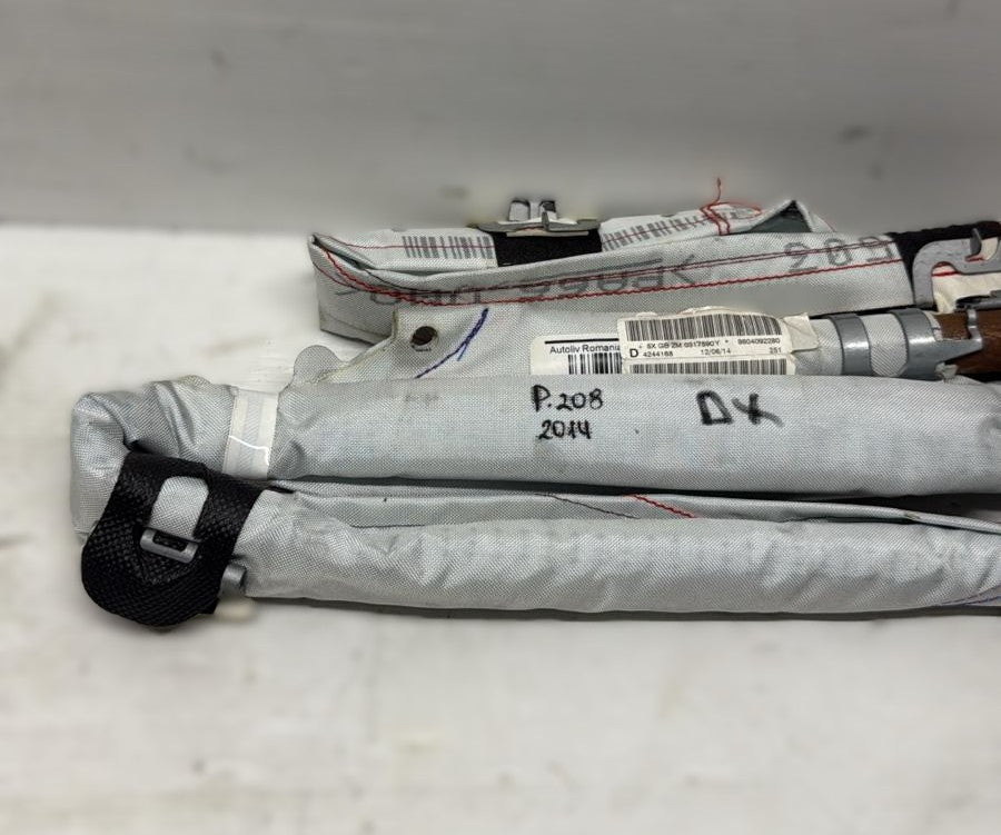 AIRBAG A TENDINA DESTRA PEUGEOT 2008\208 2012-2022 CODICE:9804092280