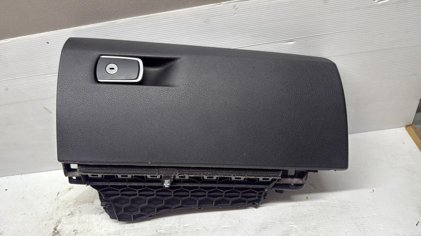 CASSETTO PORTA OGGETTI BMW SERIE 3 (F31) 2012 >