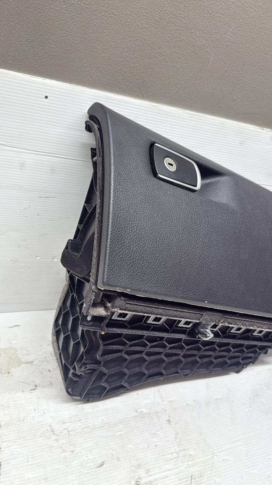 CASSETTO PORTA OGGETTI BMW SERIE 3 (F31) 2012 >