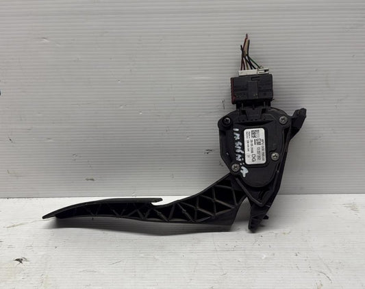 PEDALE ACCELERATORE OPEL INSIGNIA BERLINA 2008-2017 CODICE:13237352