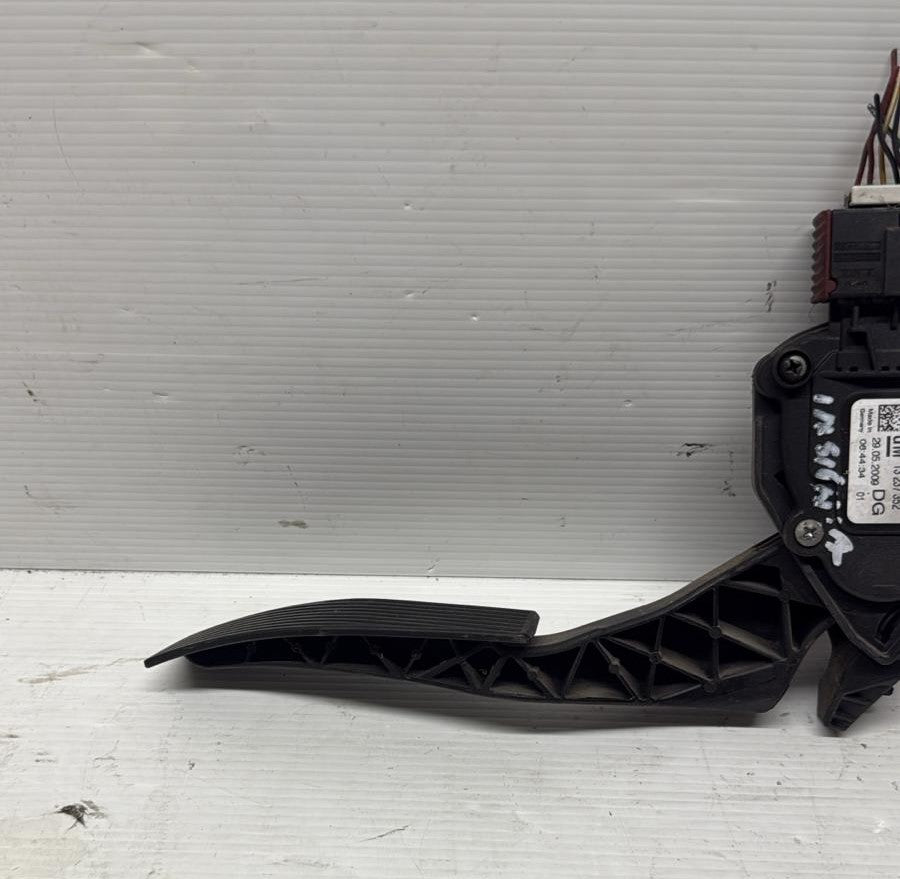 PEDALE ACCELERATORE OPEL INSIGNIA BERLINA 2008-2017 CODICE:13237352