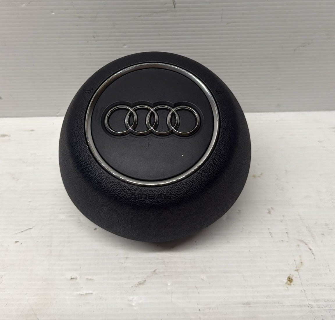 AIRBAG VOLANTE AUDI TT 2014-2023 CODICE:8S0880201A