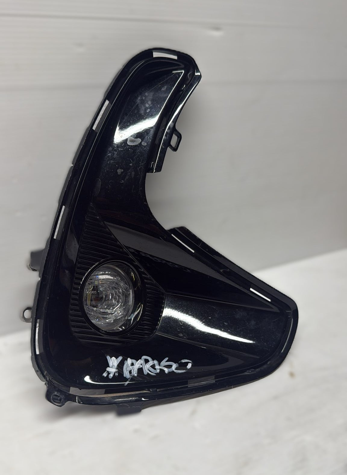 GRIGLIA FENDINEBBIA PARAURTI ANTERIORE DESTRO TOYOTA YARIS MK4 2020-2024