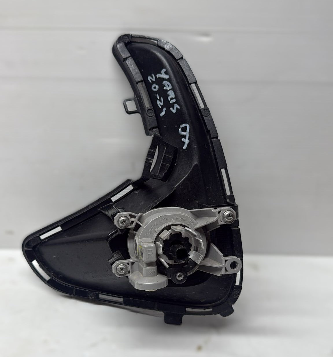 GRIGLIA FENDINEBBIA PARAURTI ANTERIORE DESTRO TOYOTA YARIS MK4 2020-2024