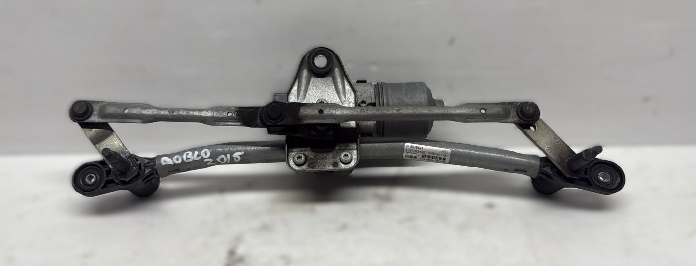 MOTORINO TERGICRISTALLO ANTERIORE FIAT DOBLO (2009-2022) 0390241564