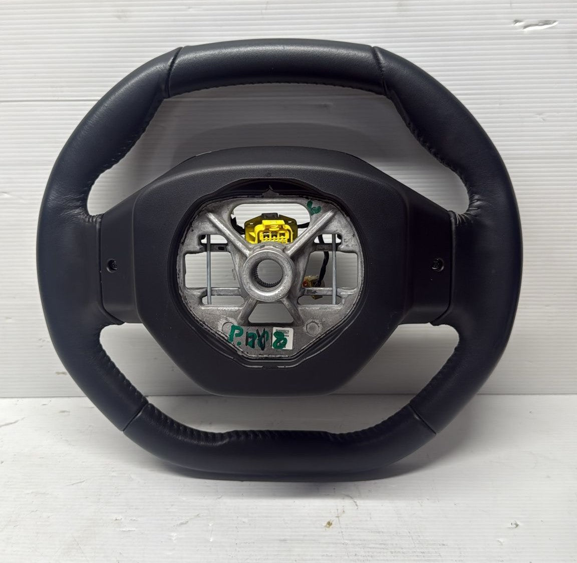 STERZO\VOLANTE PEUGEOT 208 2022