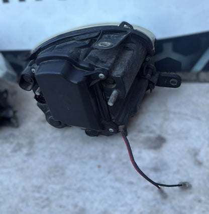 COPPIA FANALI FARI ANTERIORI XENON FIAT 500 ABARTH 2010 ORIGINALI USATI