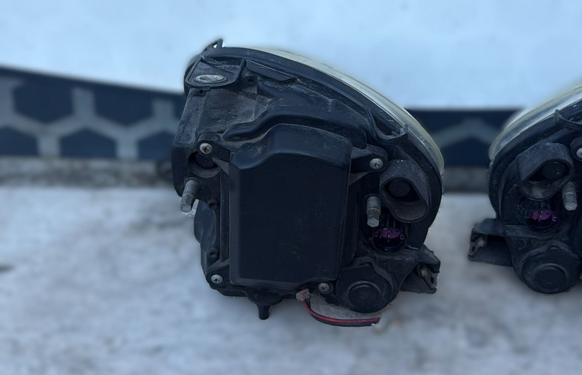 COPPIA FANALI FARI ANTERIORI XENON FIAT 500 ABARTH 2010 ORIGINALI USATI