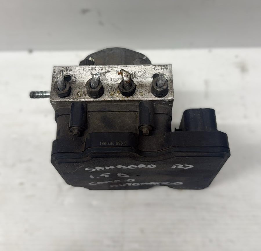 POMPA ABS DACIA SANDERO 2015 (SECONDA SERIE ) 1.5 DIESEL CODICE: 476600188R