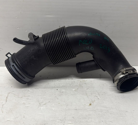 MANICOTTO ASPIRAZIONE FILTRO ARIA - ALIMENTAZIONE WV POLO/AUDI A1 1.4D (2013)