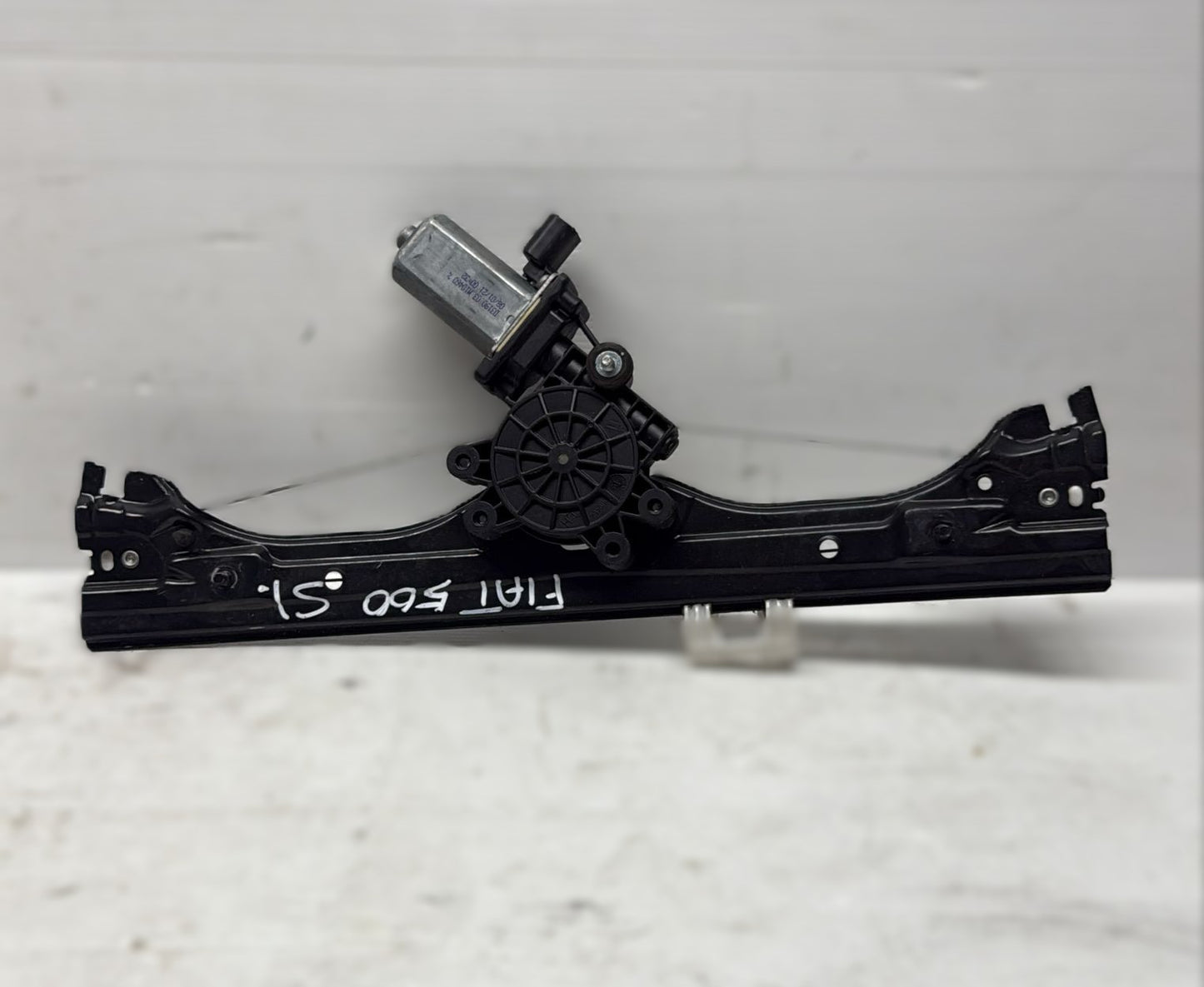 ALZAVETRI ELETTRICO SINISTRO FIAT 500 (2010 IN POI)