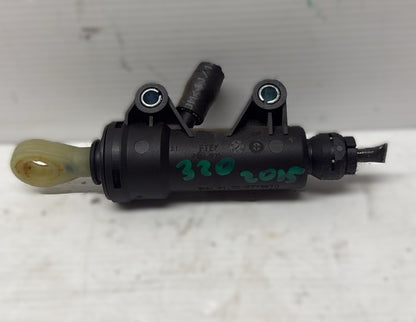 POMPA FRIZIONE BMW 320 2015 CODICE :13570610