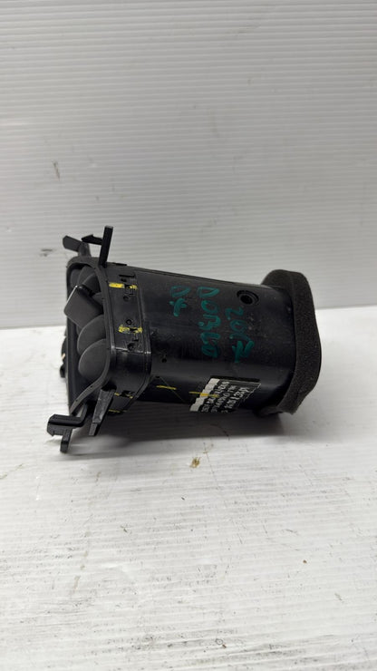 BOCCHETTA ARIA CRUSCOTTO LATO PASSEGGERO FIAT DOBLO 2017 0735615960