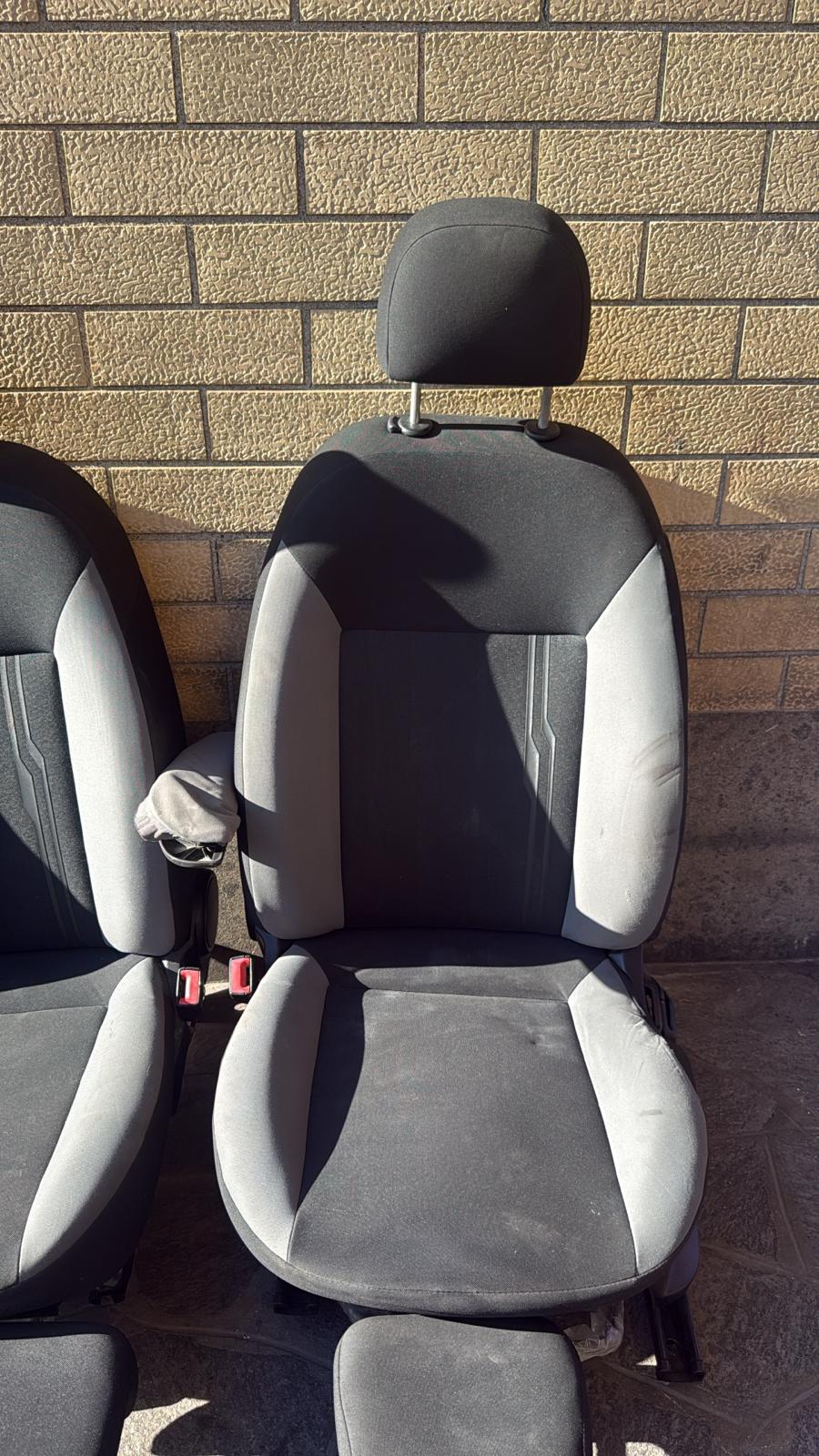 TAPPEZZERIA COMPLETA FIAT DOBLO (2009-2022)