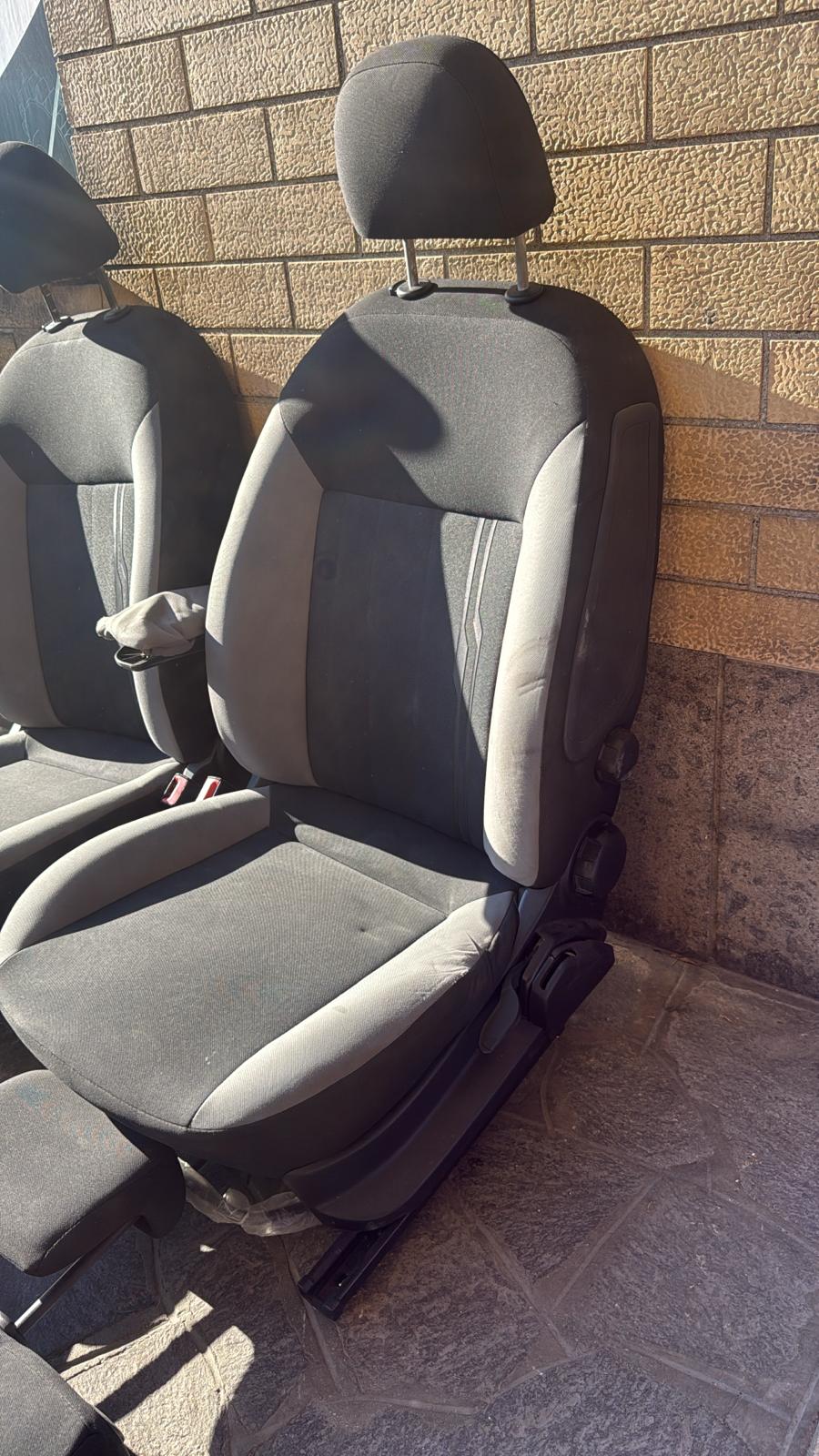 TAPPEZZERIA COMPLETA FIAT DOBLO (2009-2022)