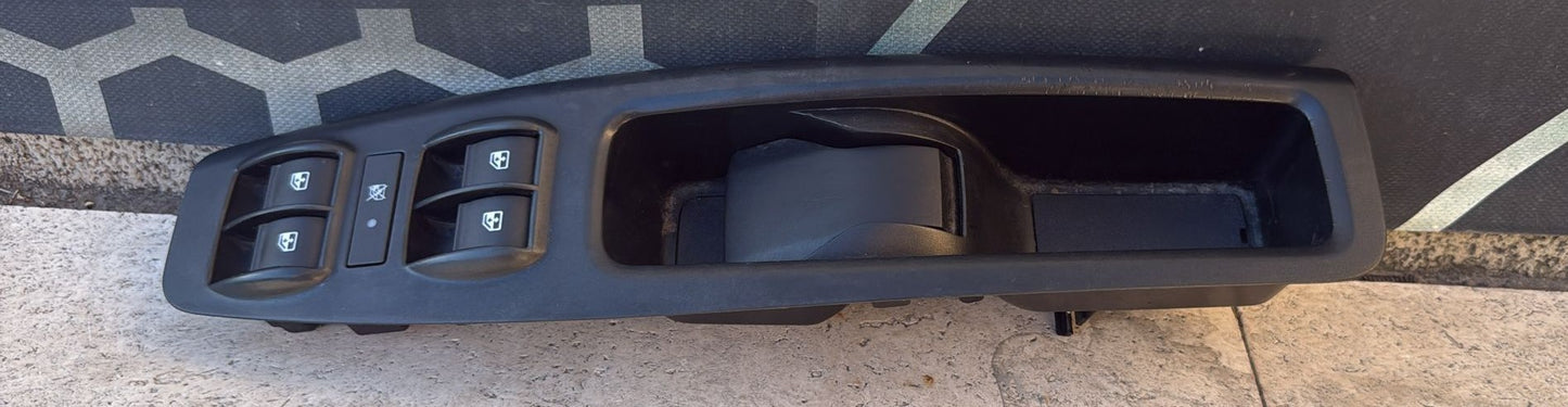BLOCCO COMANDI ALZAVETRI \PULSANTIERA FIAT DOBLO (2015) 4 VETRI ELETTRICI