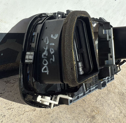 BOCCHETTA AERAZIONE CENTRALE NERA LUCIDA FIAT DOBLO(2017) COD:LS395550