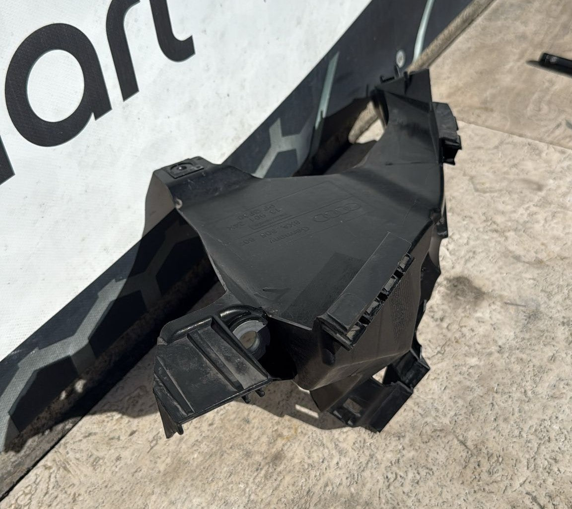 SUPPORTO FARO ANTERIORE SINISTRO AUDI A1 (2015-2018) COD:8XA805607