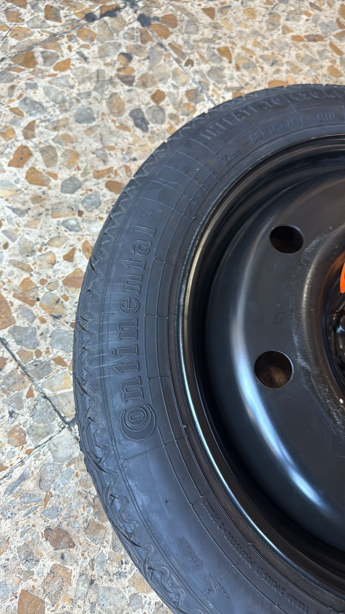 KIT COMPLETO RUOTINO DI SCORTA ALFA ROMEO GIULIETTA(2011>) T125\80R17