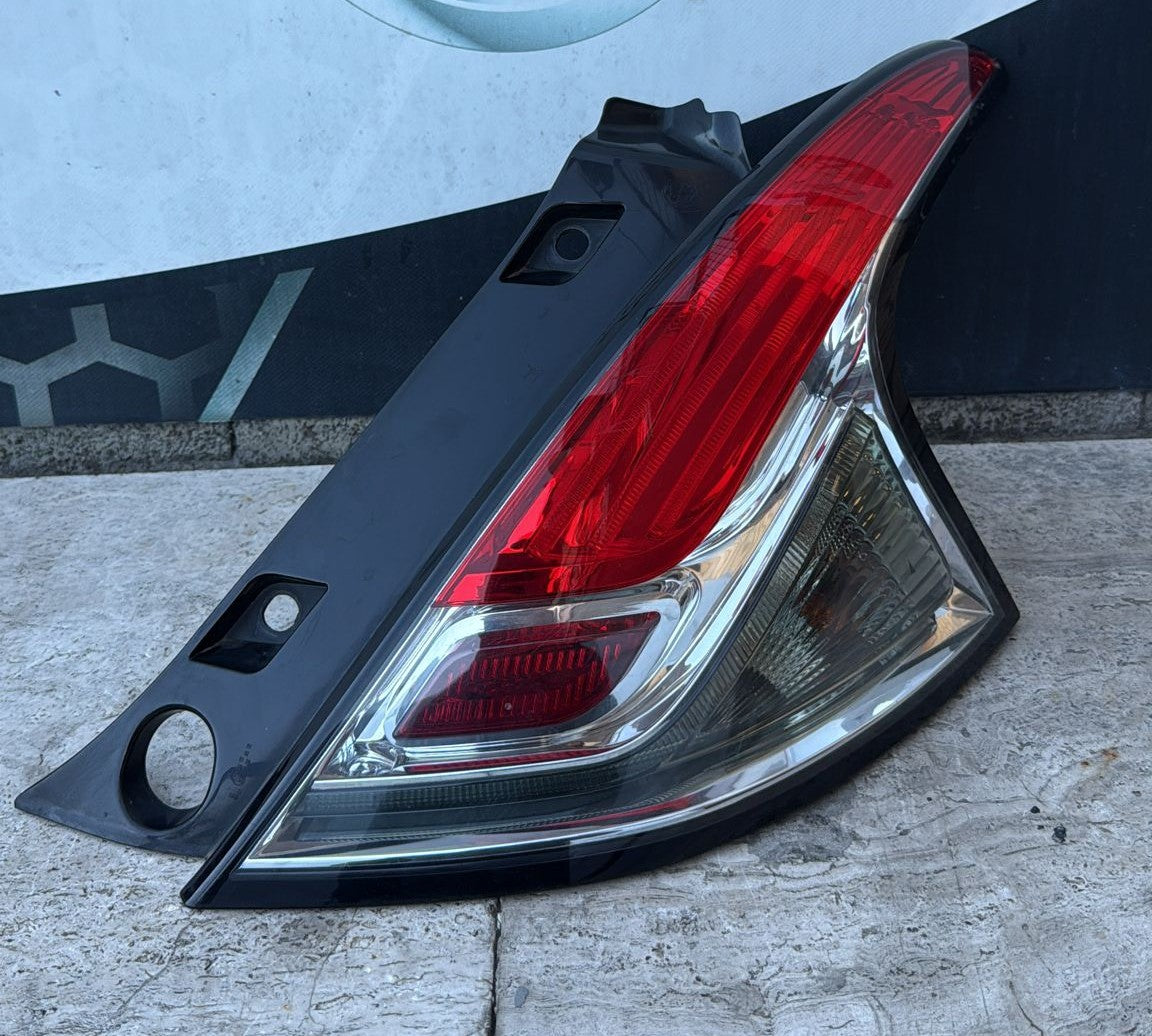 FANALE STOP POSTERIORE DESTRO LANCIA YPSILON(2013)