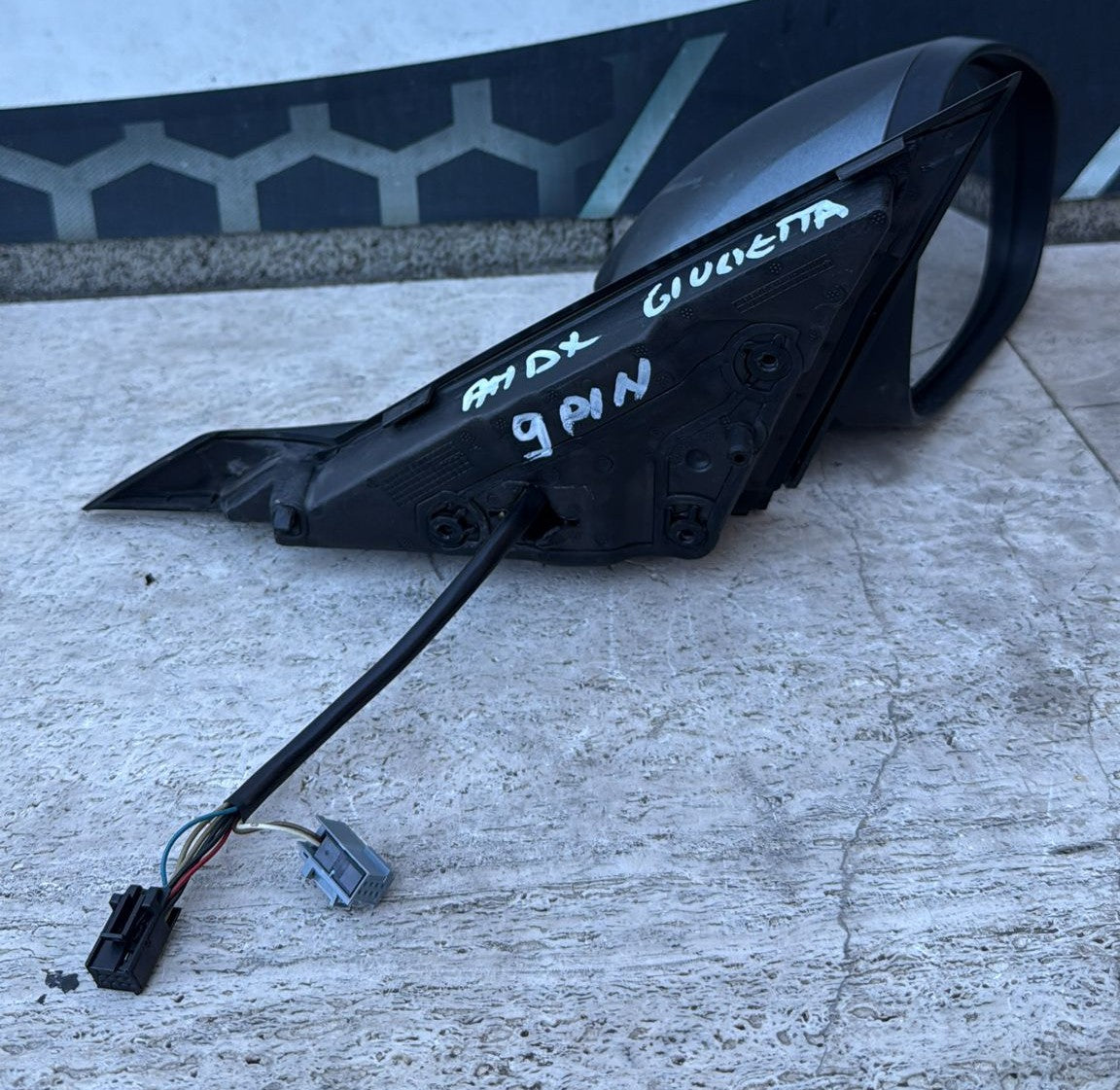 SPECCHIETTO RETROVISORE DESTRO ALFA ROMEO GIULIETTA(2012) 9 PIN (2 SPINOTTI)