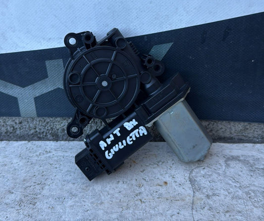 MOTORINO ALZACRISTALLI ANTERIORE DESTRO ALFA ROMEO GIULIETTA (2012>)