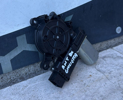 MOTORINO ALZACRISTALLI ANTERIORE DESTRO ALFA ROMEO GIULIETTA (2012>)