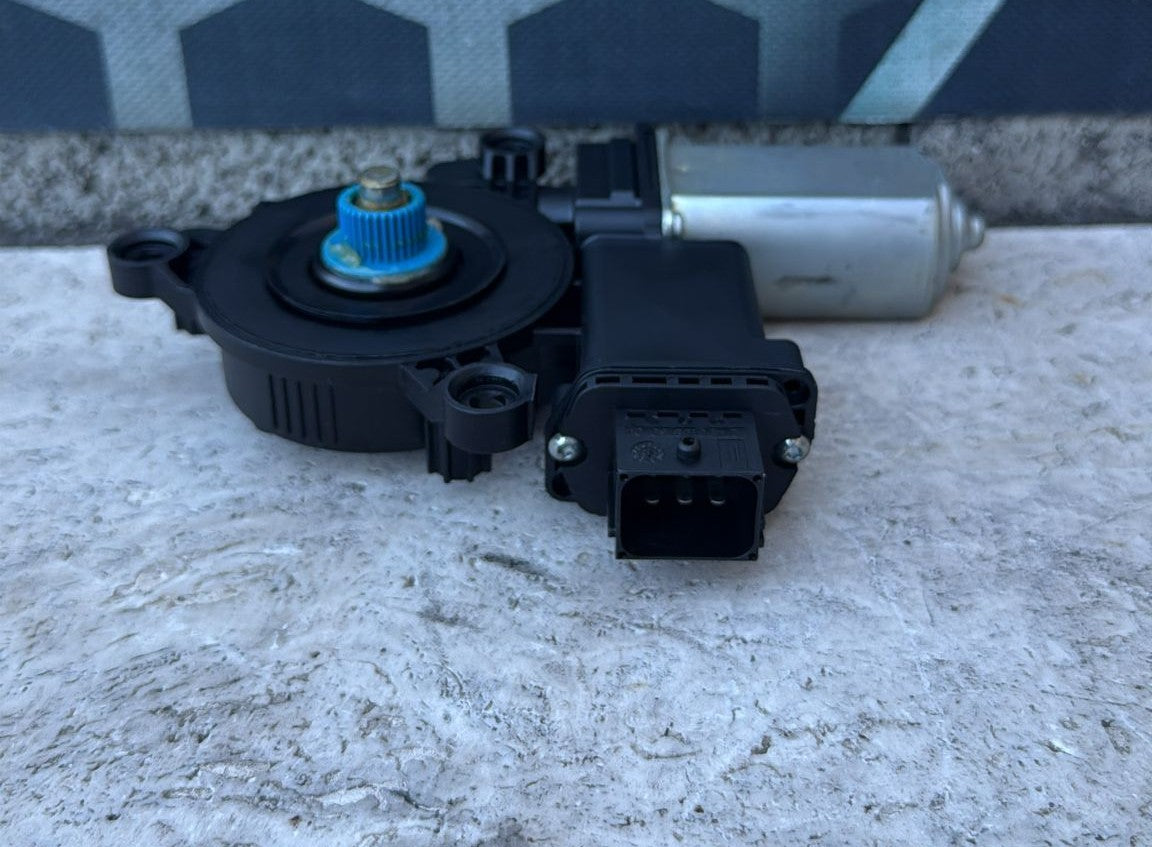 MOTORINO ALZACRISTALLI ANTERIORE SINISTRO ALFA ROMEO GIULIETTA (2012>)