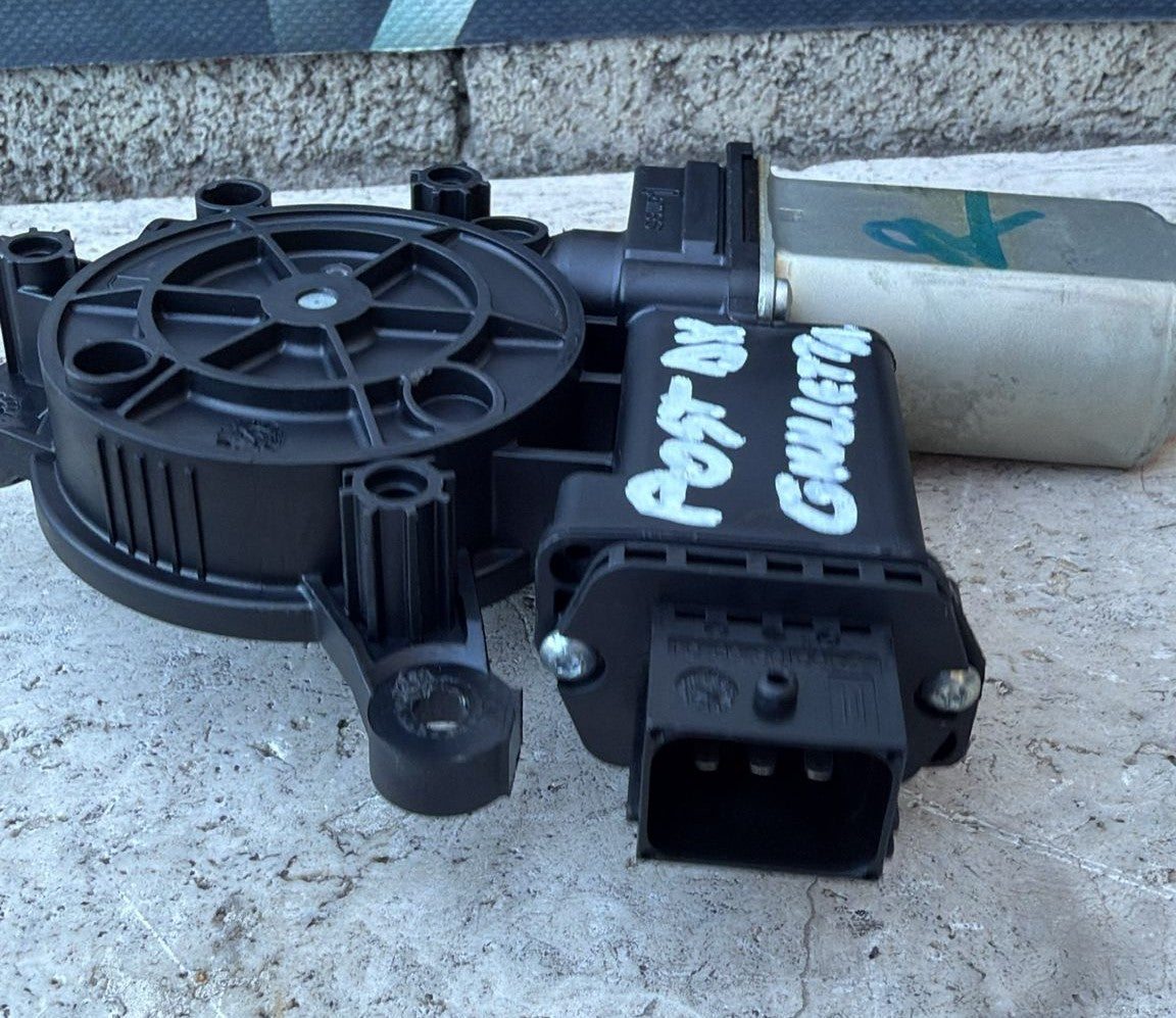 MOTORINO ALZACRISTALLI POSTERIORE DESTRO ALFA ROMEO GIULIETTA (2010-2020)
