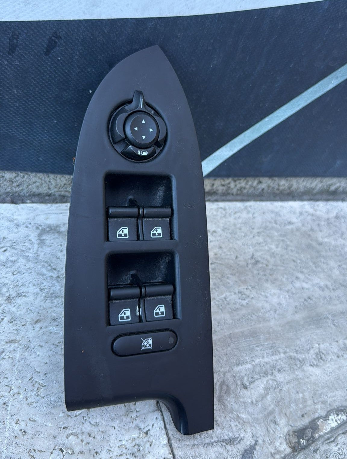 PULSANTIERA ALZAVETRI ANTERIORE SINISTRA ALFA ROMEO GIULIETTA (2010-2020)