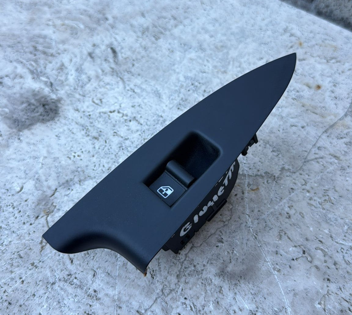 COMANDO PULSANTE ALZAVETRI POSTERIORE DESTRO ALFA ROMEO GIULIETTA (2010>)