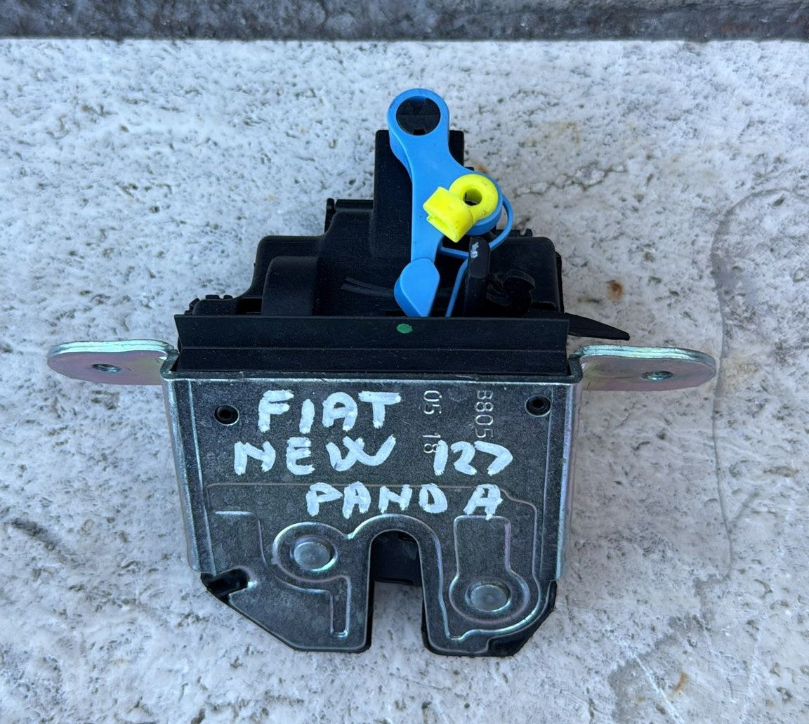 SERRATURA COFANO POSTERIORE FIAT PANDA 3° SERIE (DAL 2012) COD: 51917972