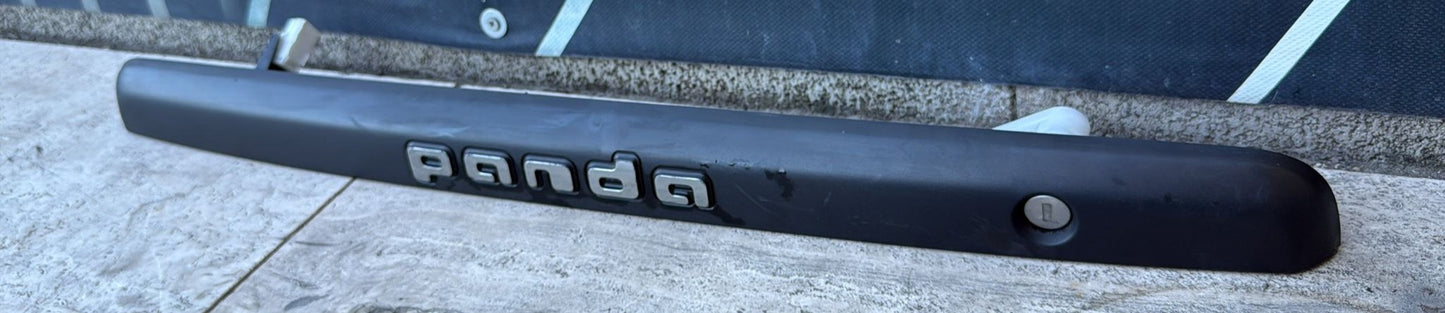 MANIGLIA APERTURA PORTELLONE CON LUCI TARGA E BLOCCHETTO FIAT PANDA(12-19)