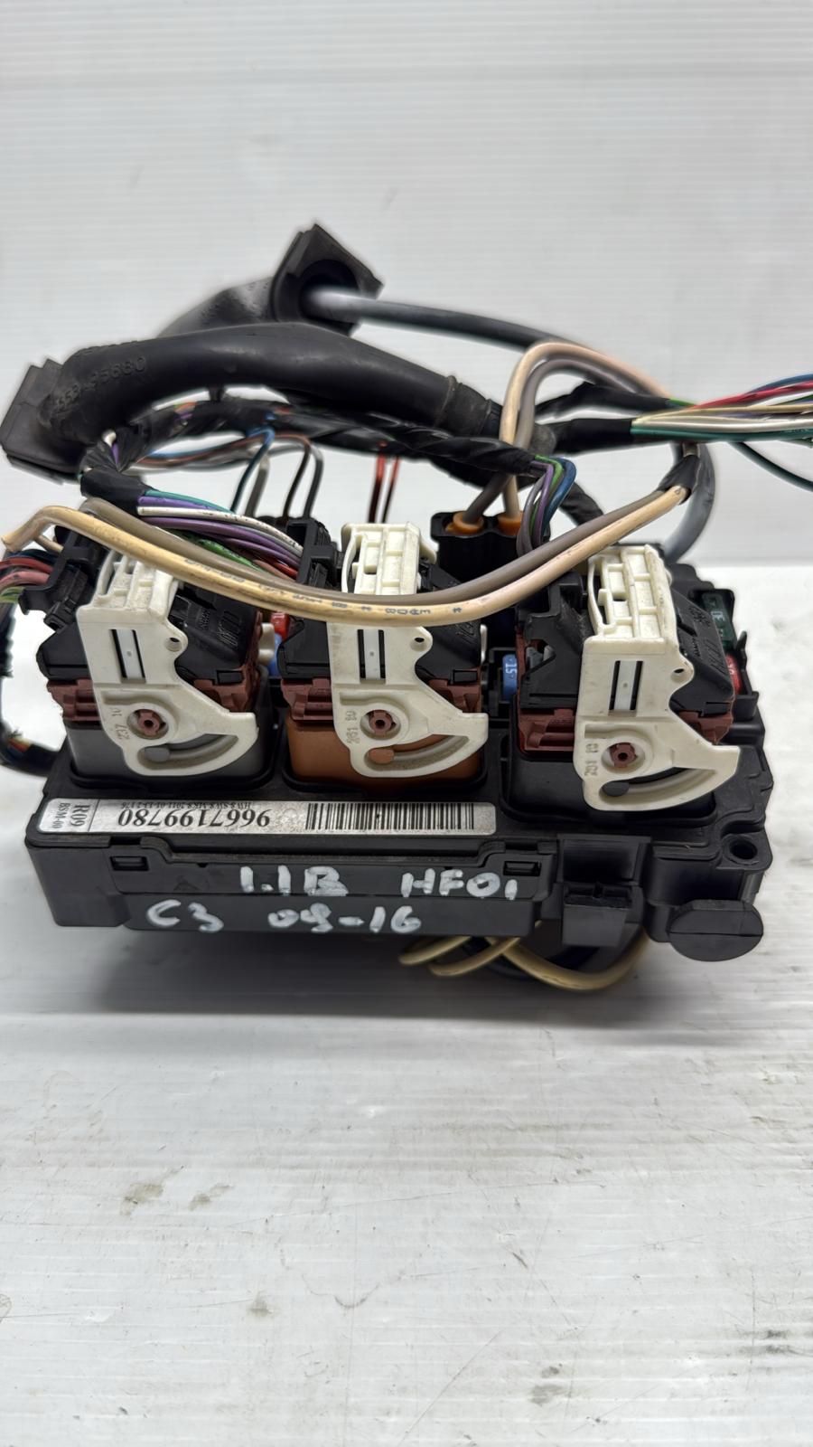 CENTRALINA FUSIBILI CITROEN C3 (2009-2016) 1.1 BENZINA  COD:HF01 9667199780