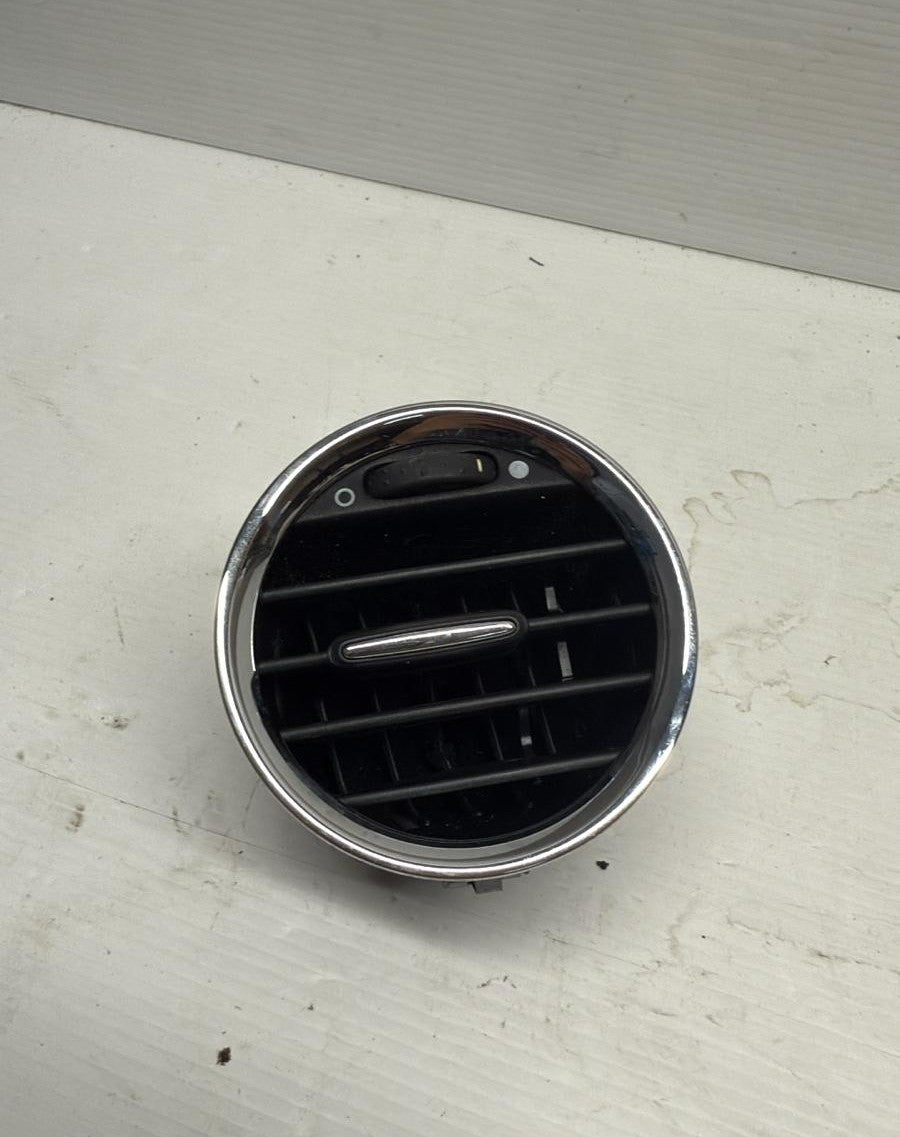 BOCCHETTA AERAZIONE FIAT 500 (2008-2016) COD:226614