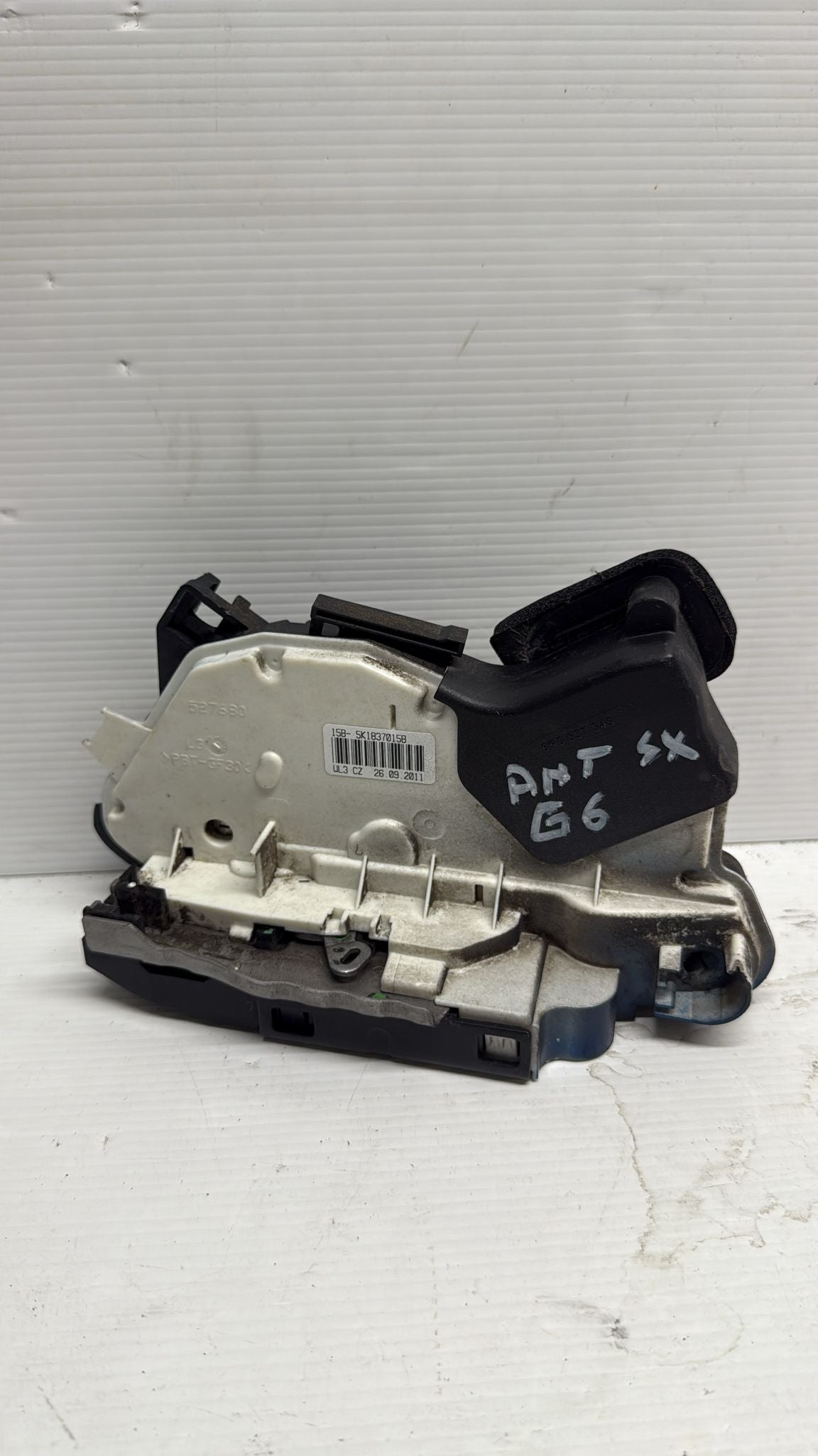 SERRATURA PORTA ANTERIORE SINISTRA VOLKSWAGEN GOLF VI (6) COD:5K1837015B