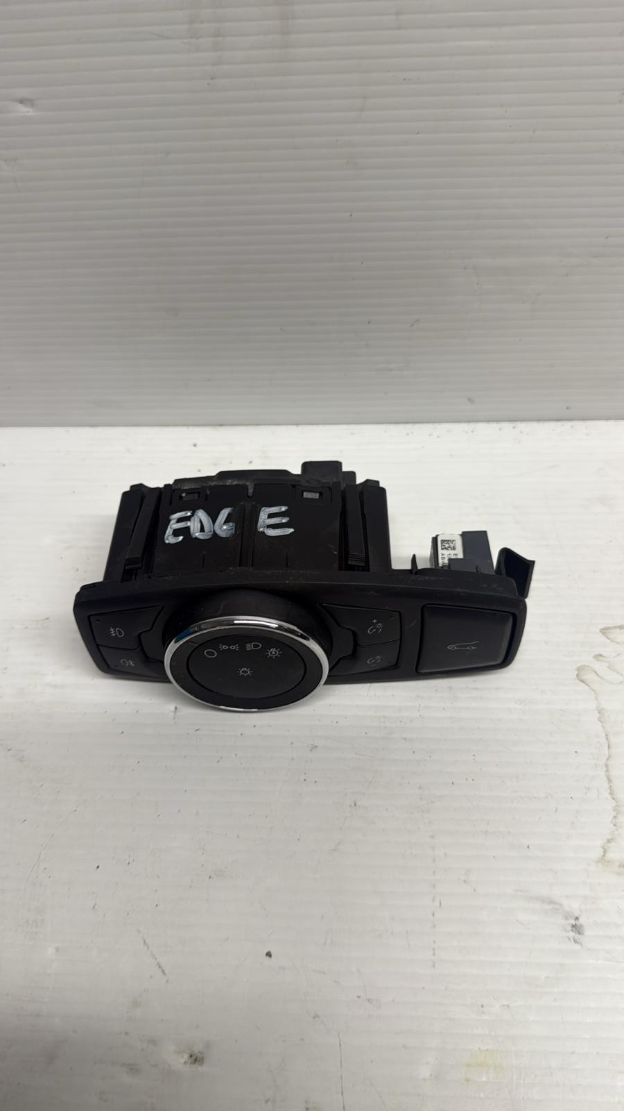 INTERRUTTORE COMANDO LUCI FORD EDGE\S-MAX (2015-2020) COD: KT4T-13D061-EBW