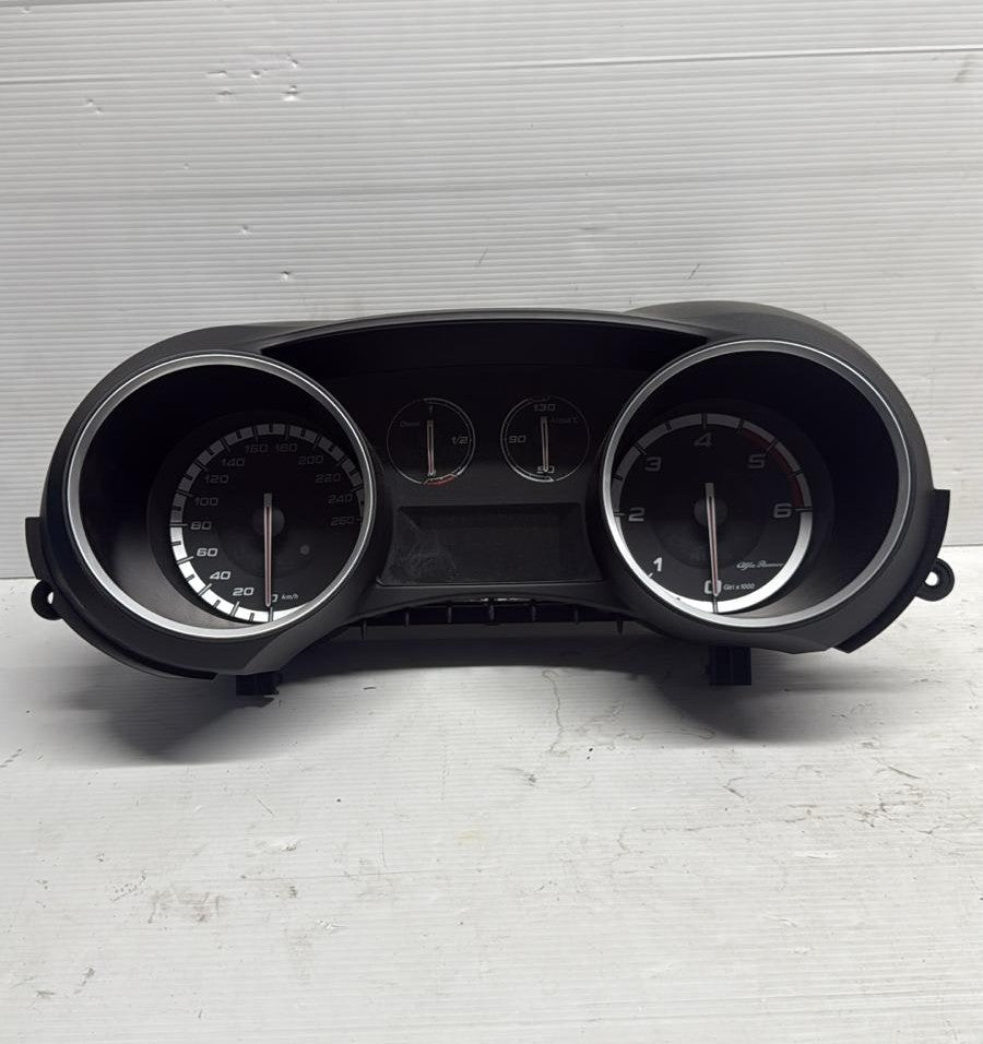 QUADRO STRUMENTI CONTACHILOMETRI ALFA ROMEO GIULIETTA 2015 DIESEL 50516478