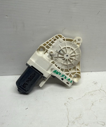 MOTORINO ALZAVETRO ANTERIORE SINISTRO AUDI A1 (2010-2018) COD:A60570-110